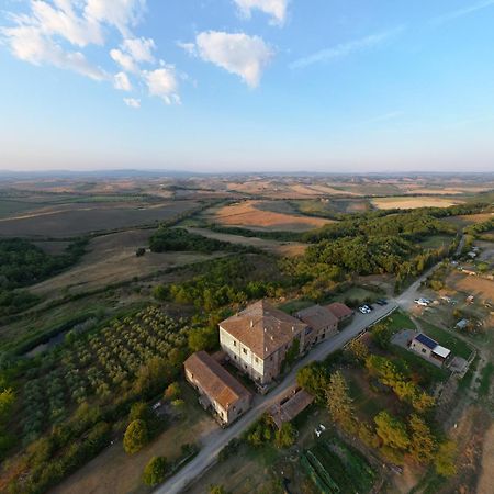 Pociano 1863 - Country House With Stunning View Of Siena Lupompesi Exterior foto